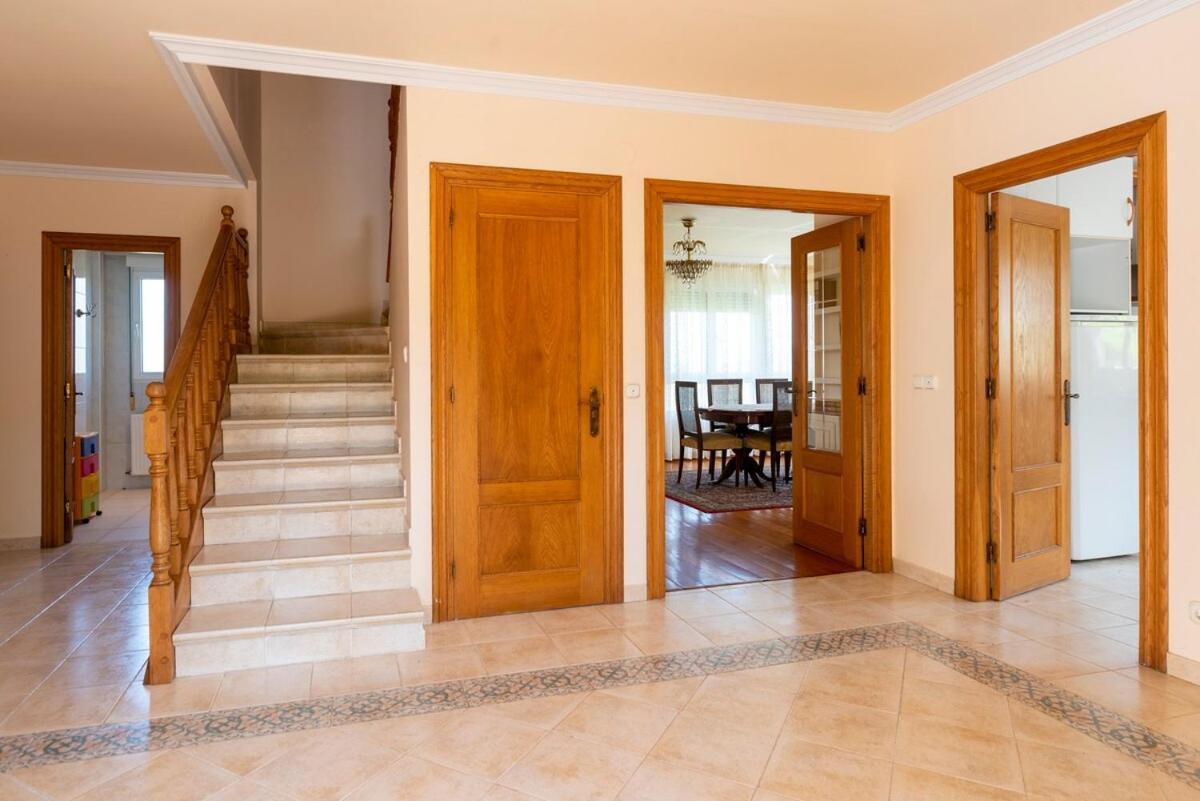 Villa Casa Con Jardin En Gama Bárcena de Cicero Exterior foto